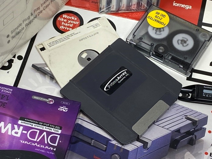  Floppy Disk and QIC Tape Media